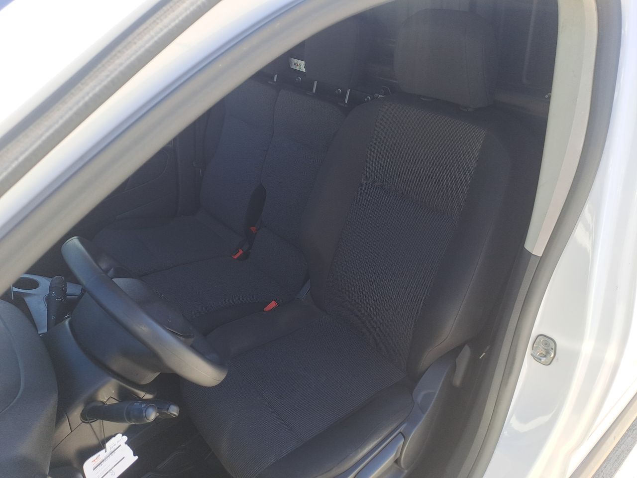 Peugeot Partner — foto 19 de 26