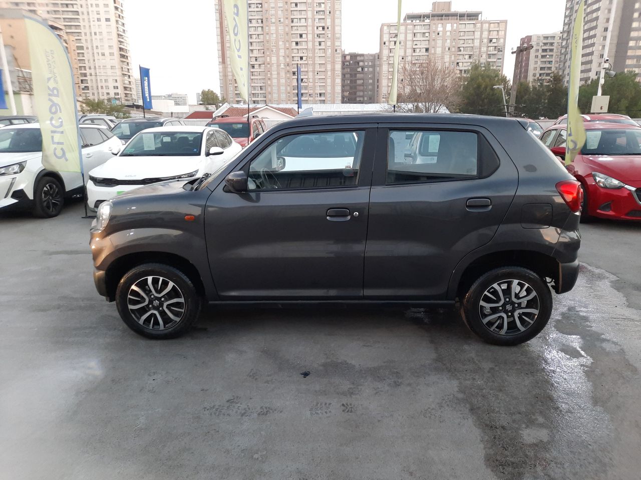 SUZUKI - 4