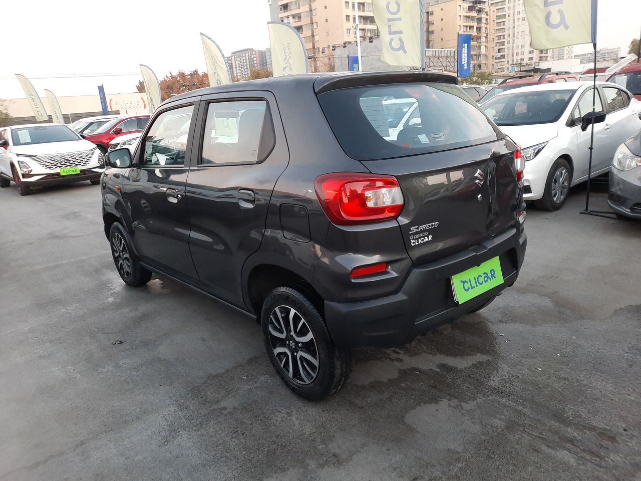 SUZUKI - 5