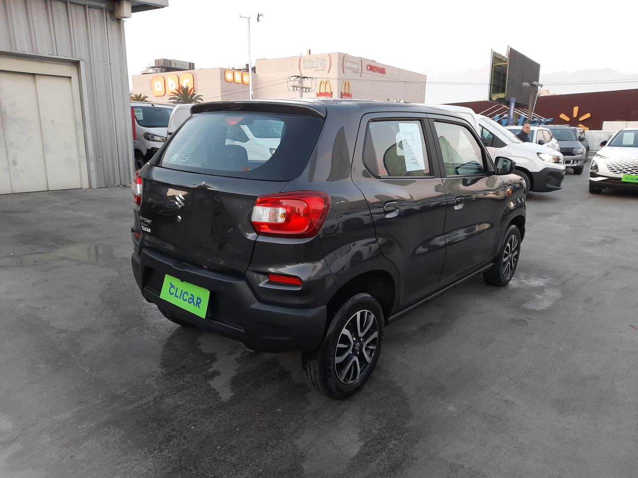 SUZUKI - 7