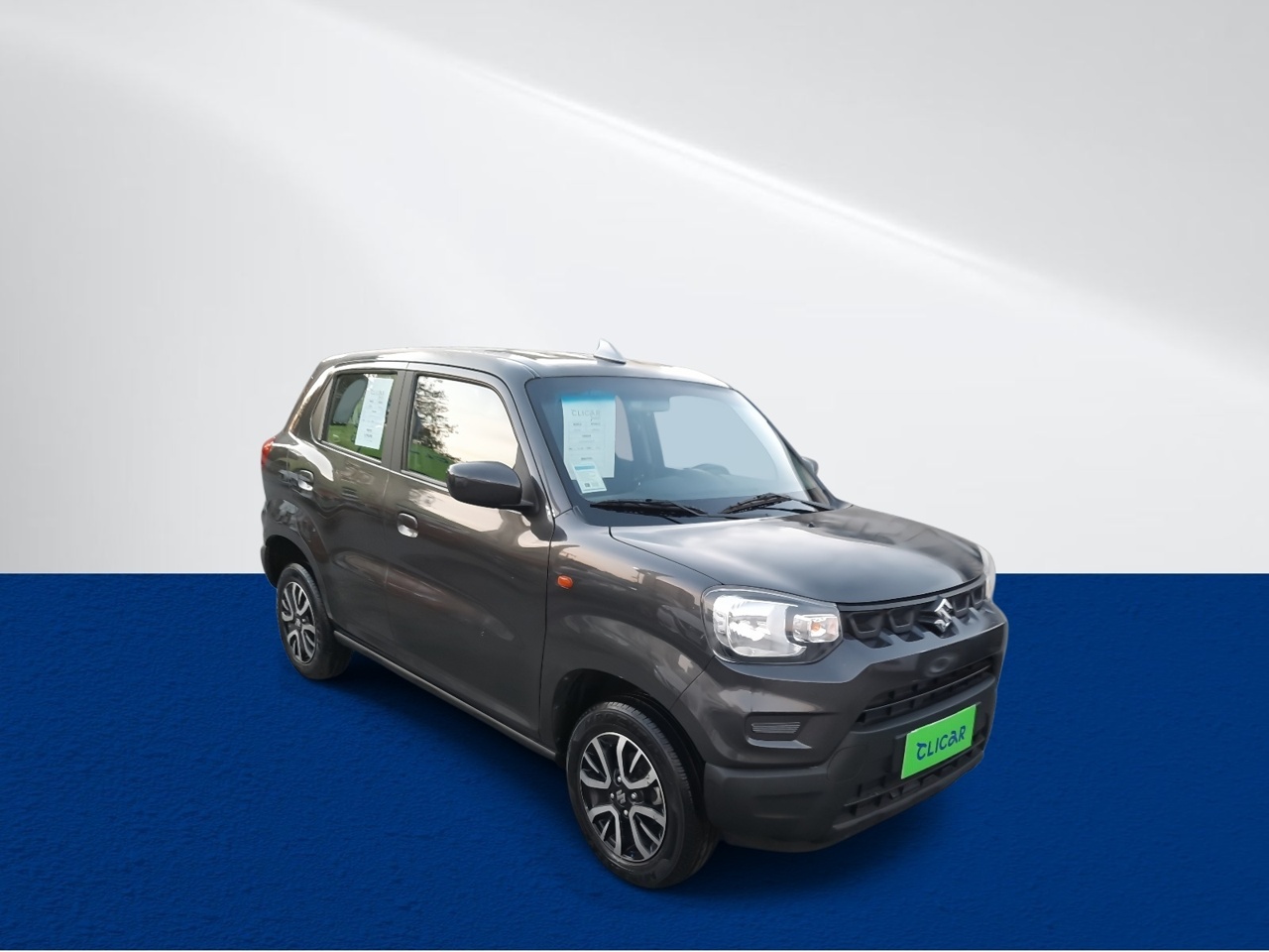 SUZUKI