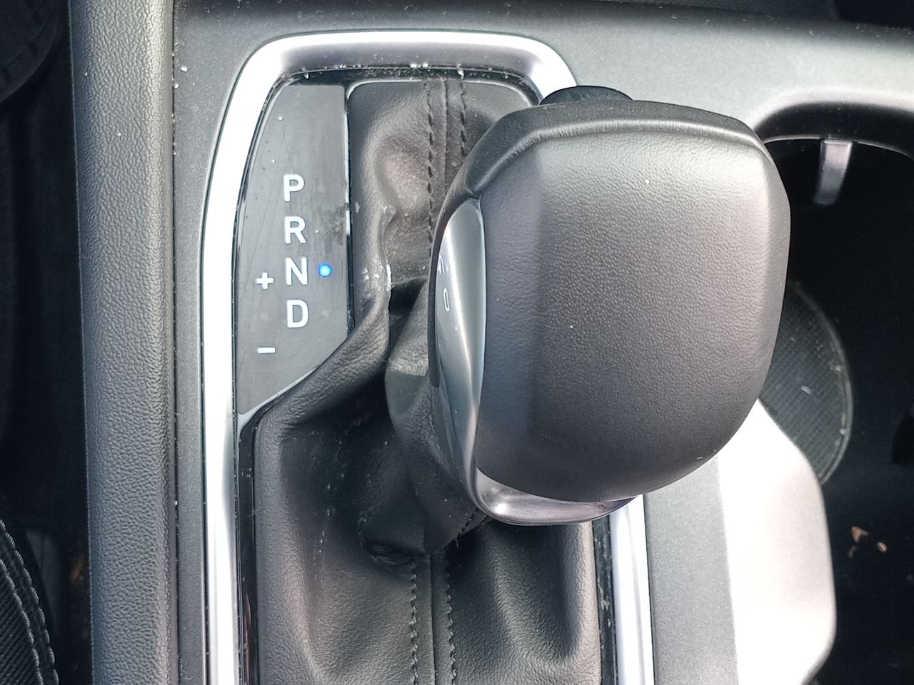 HYUNDAI - 21