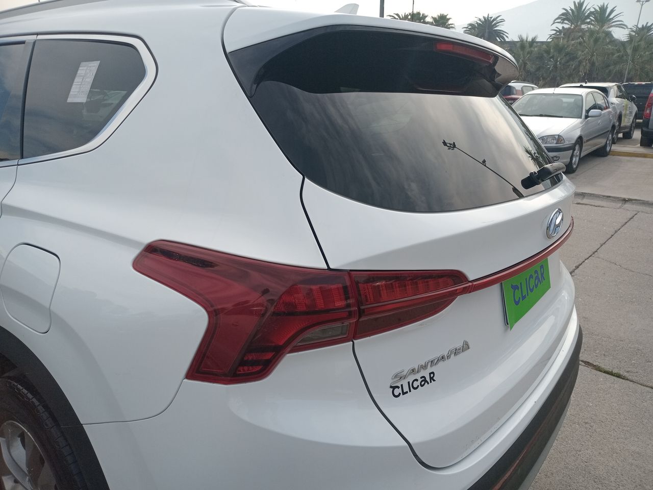 HYUNDAI - 10