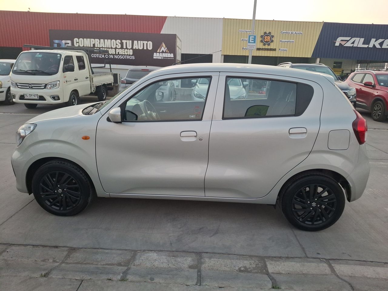 SUZUKI - 4