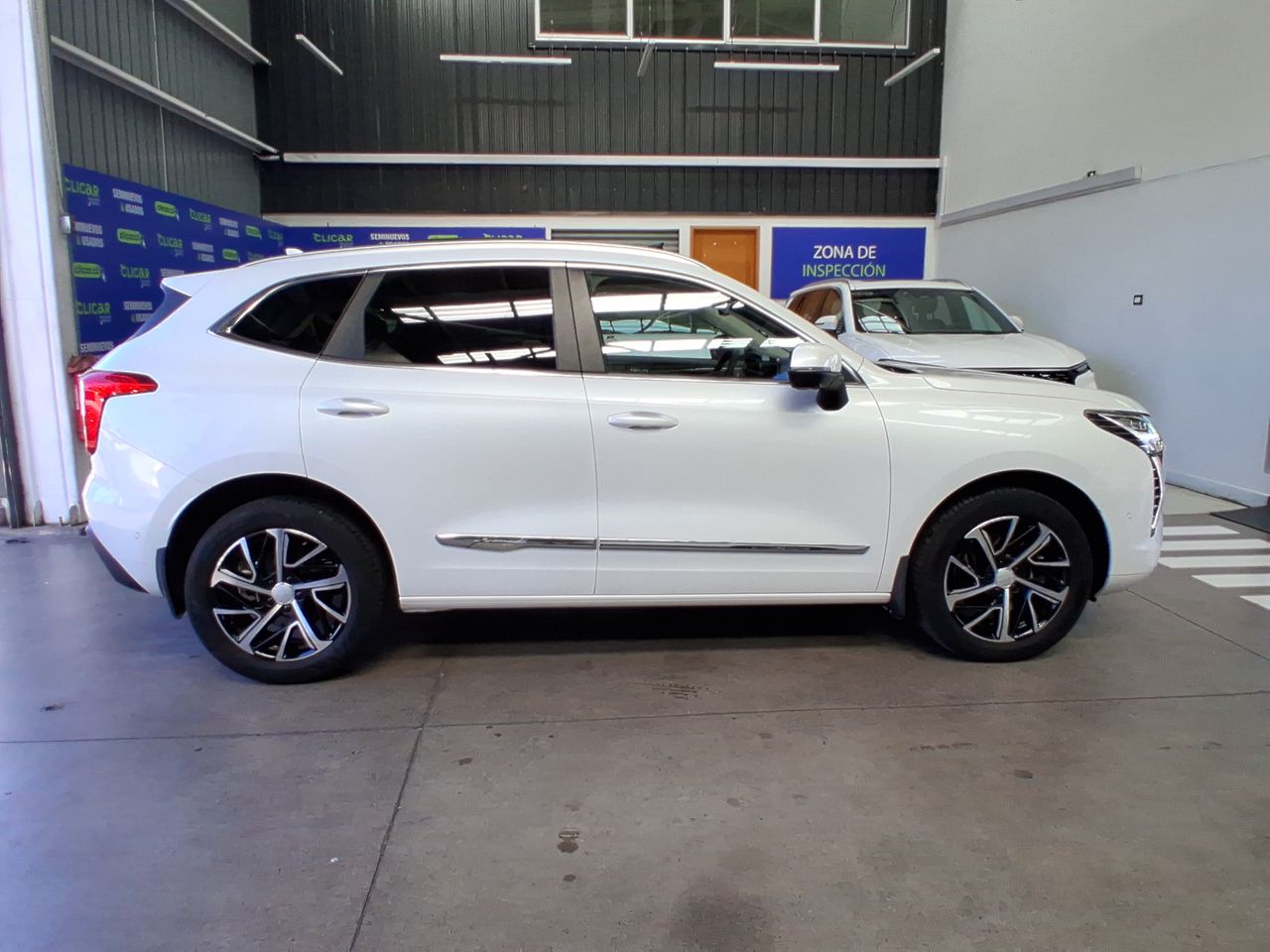 HAVAL - 8
