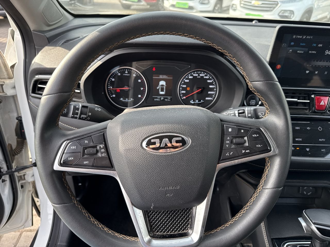 JAC Js4 — foto 17 de 27