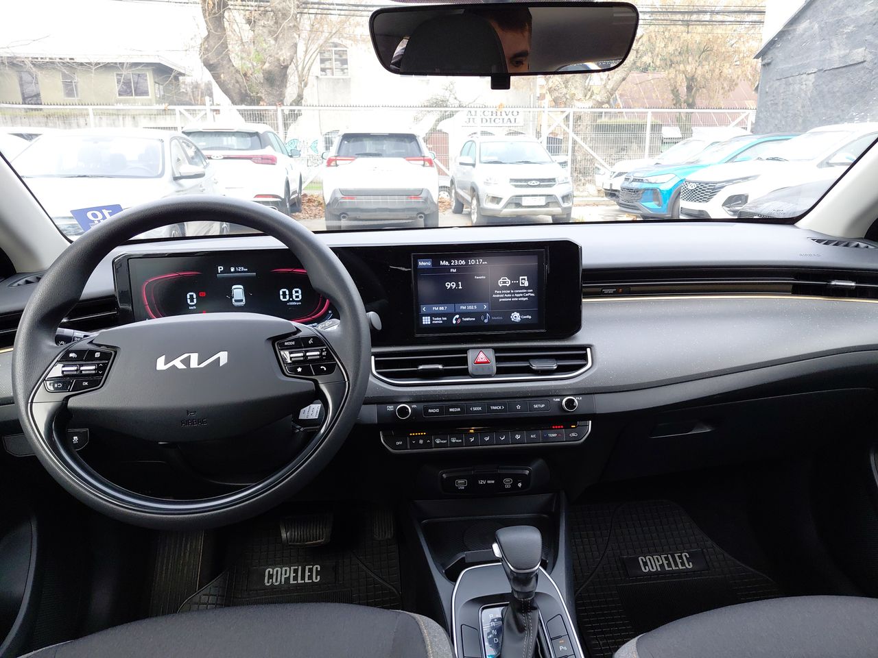 KIA - 25