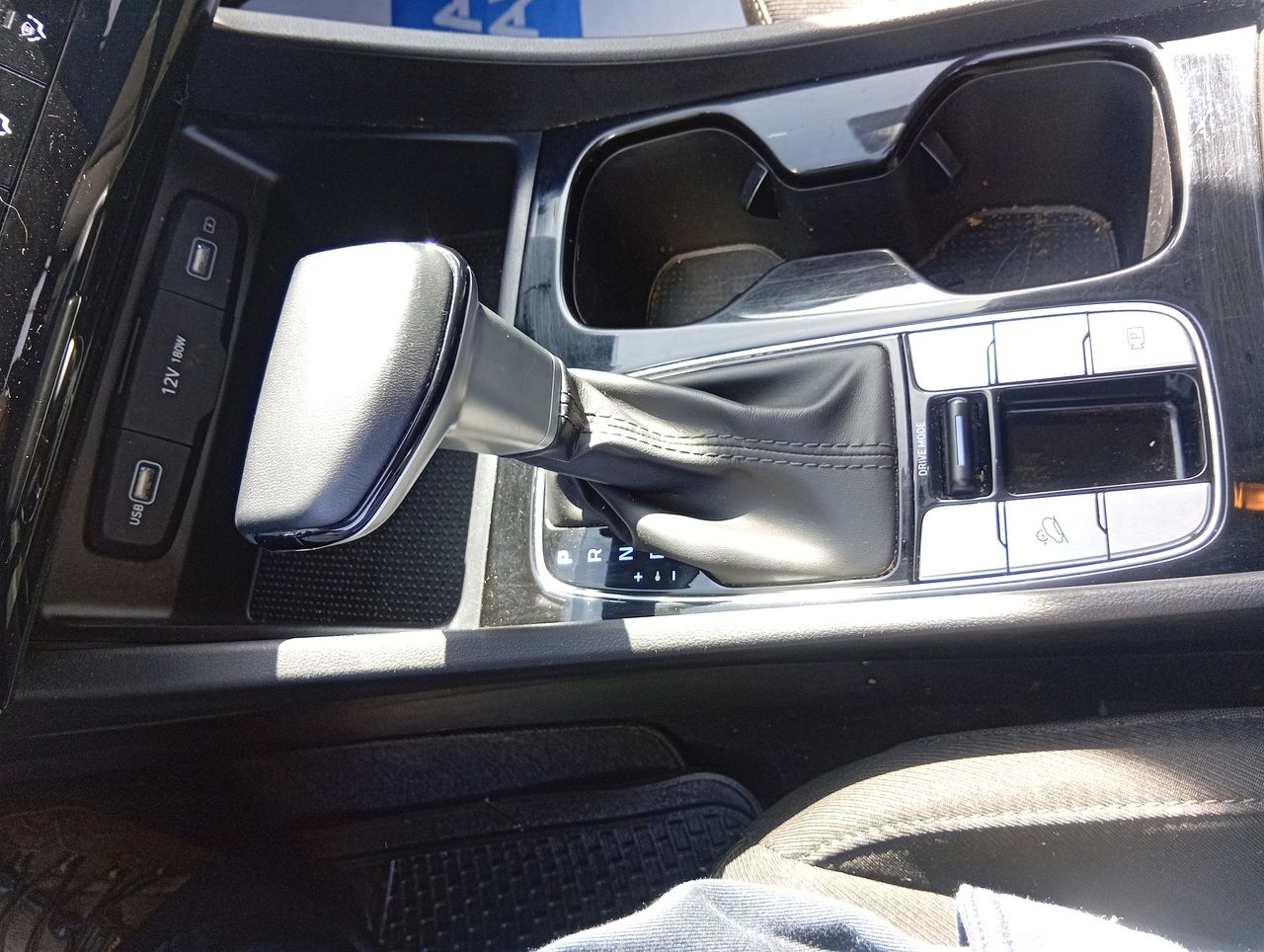 HYUNDAI - 29