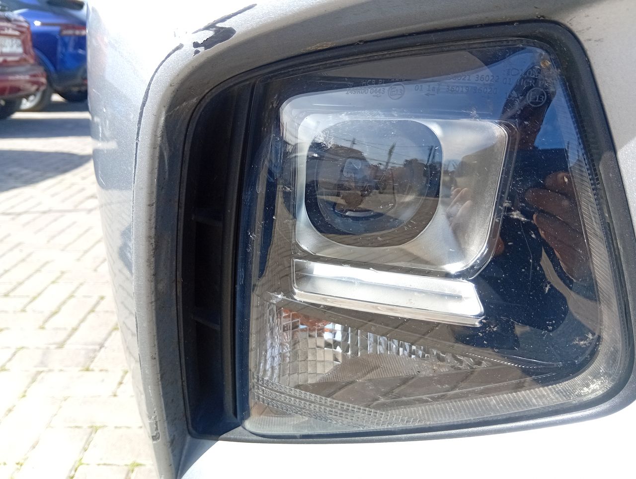 HYUNDAI - 17