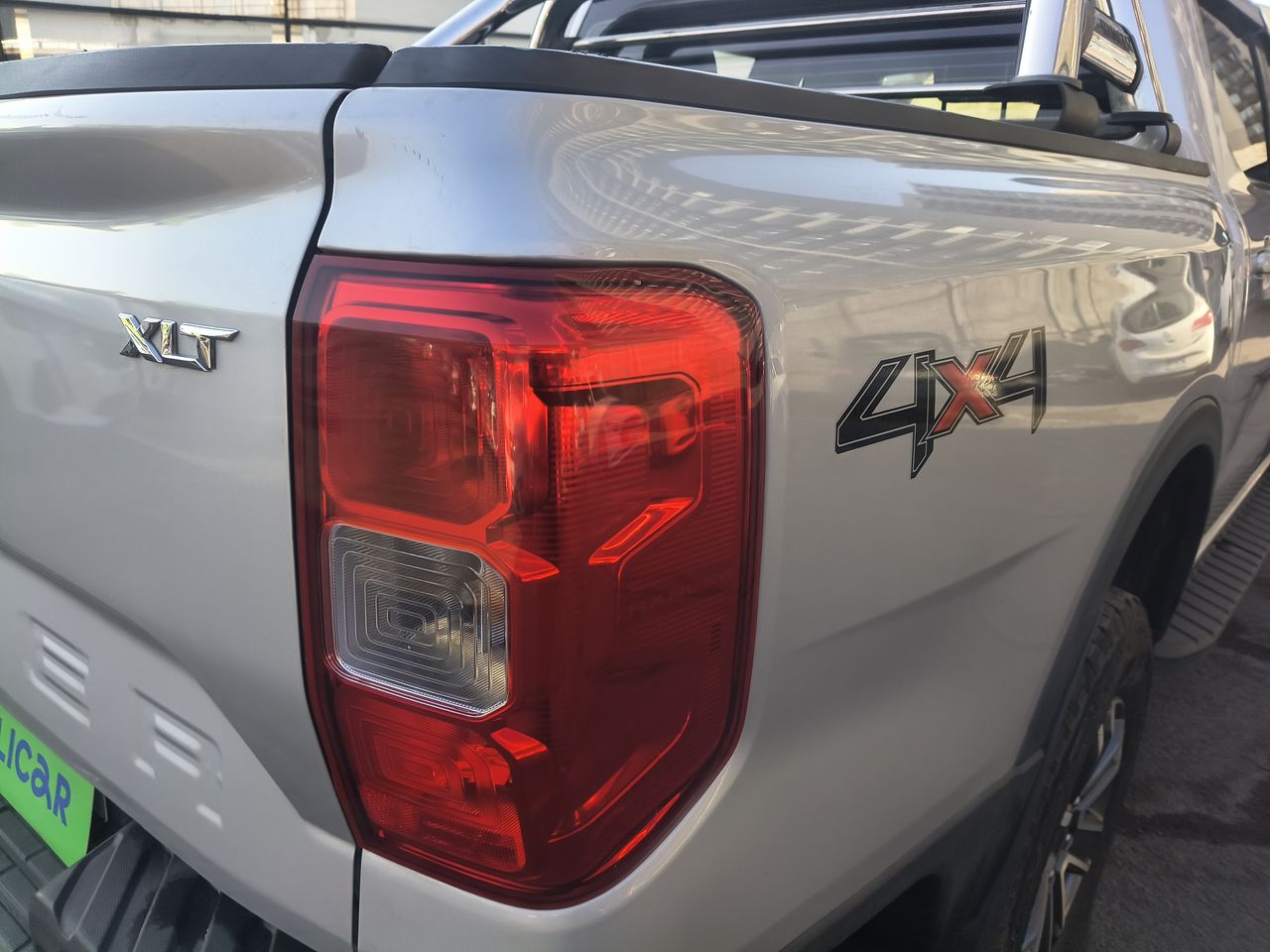 Ford Ranger — foto 13 de 21