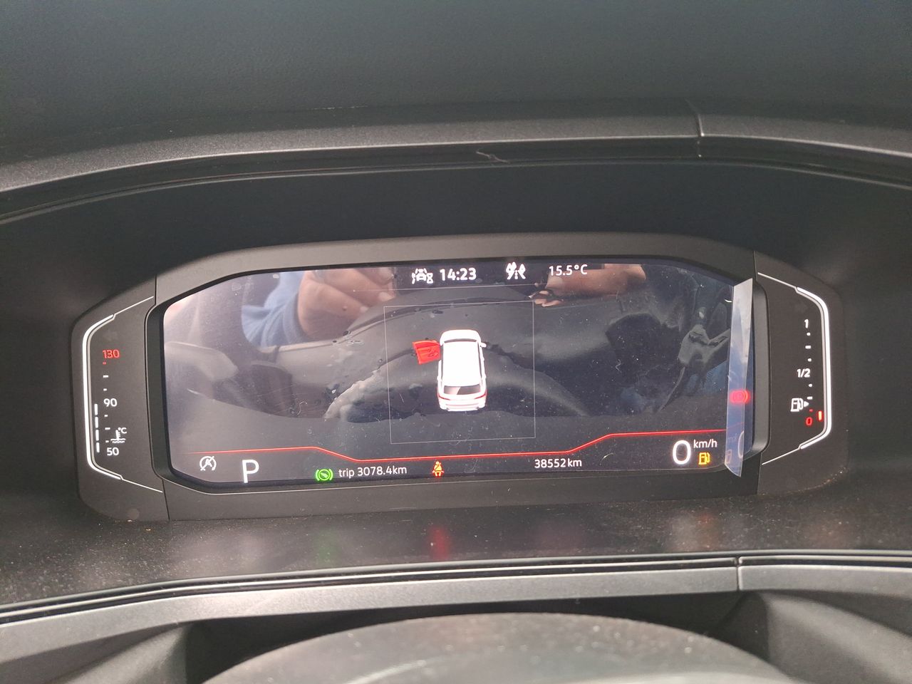 Nissan Qashqai — foto 19 de 25