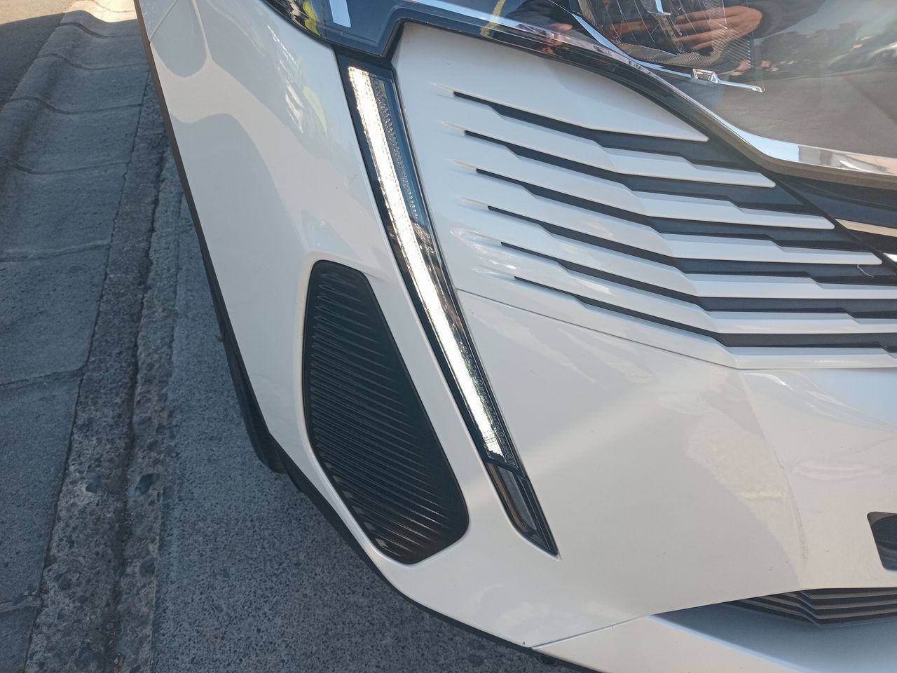 PEUGEOT - 10