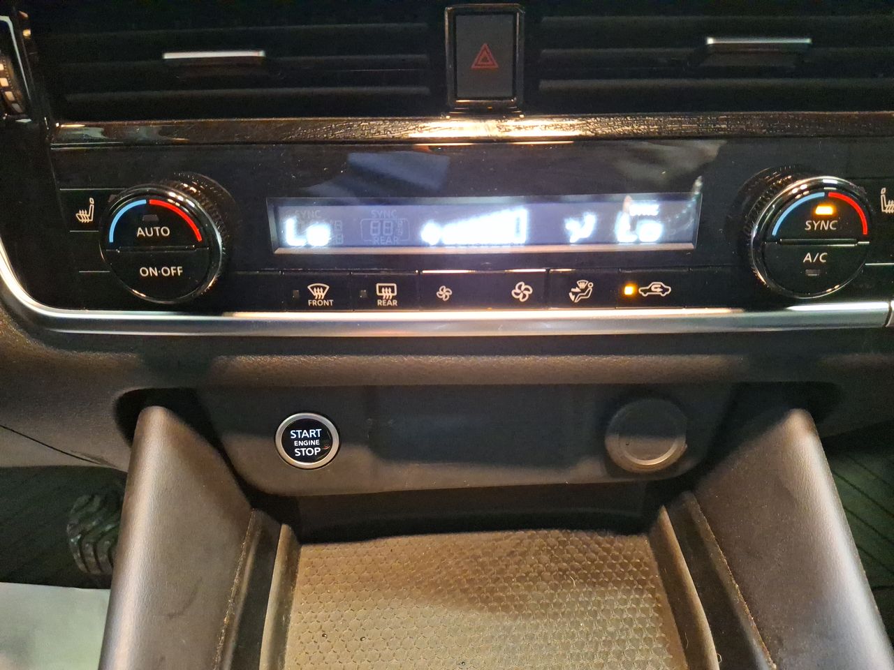 NISSAN - 30