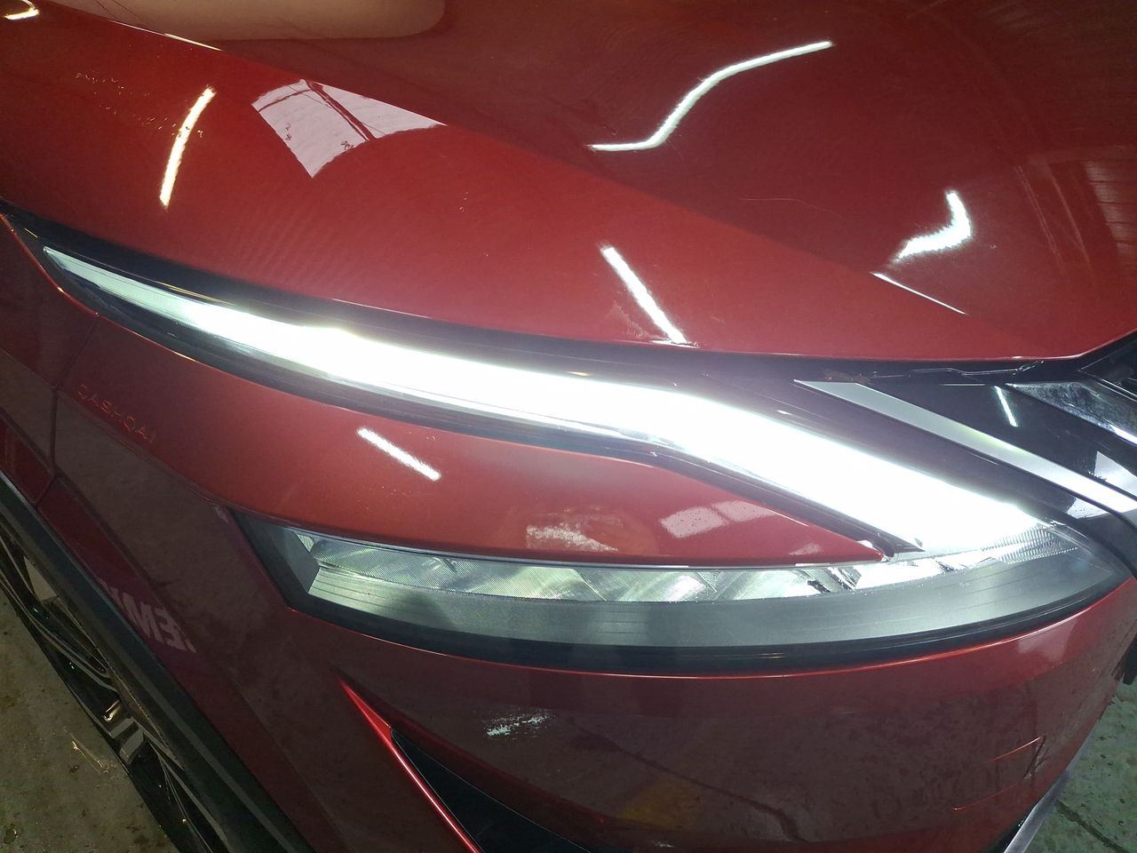 NISSAN - 18