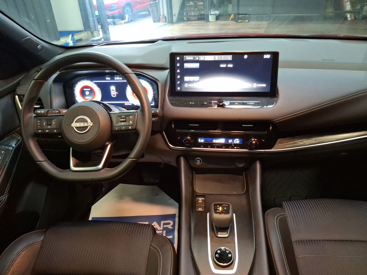 NISSAN - 13