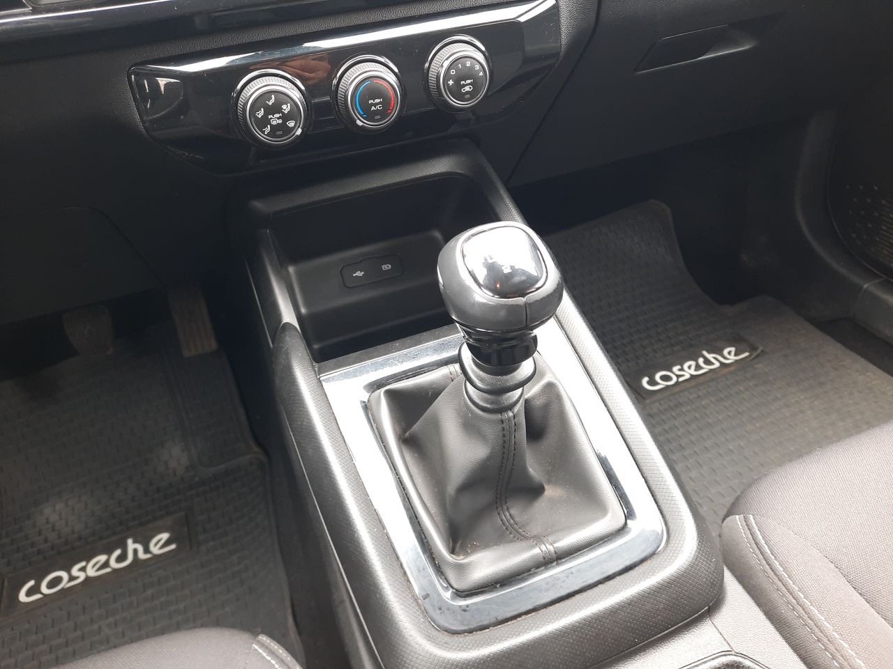 Chevrolet Sail — foto 25 de 29