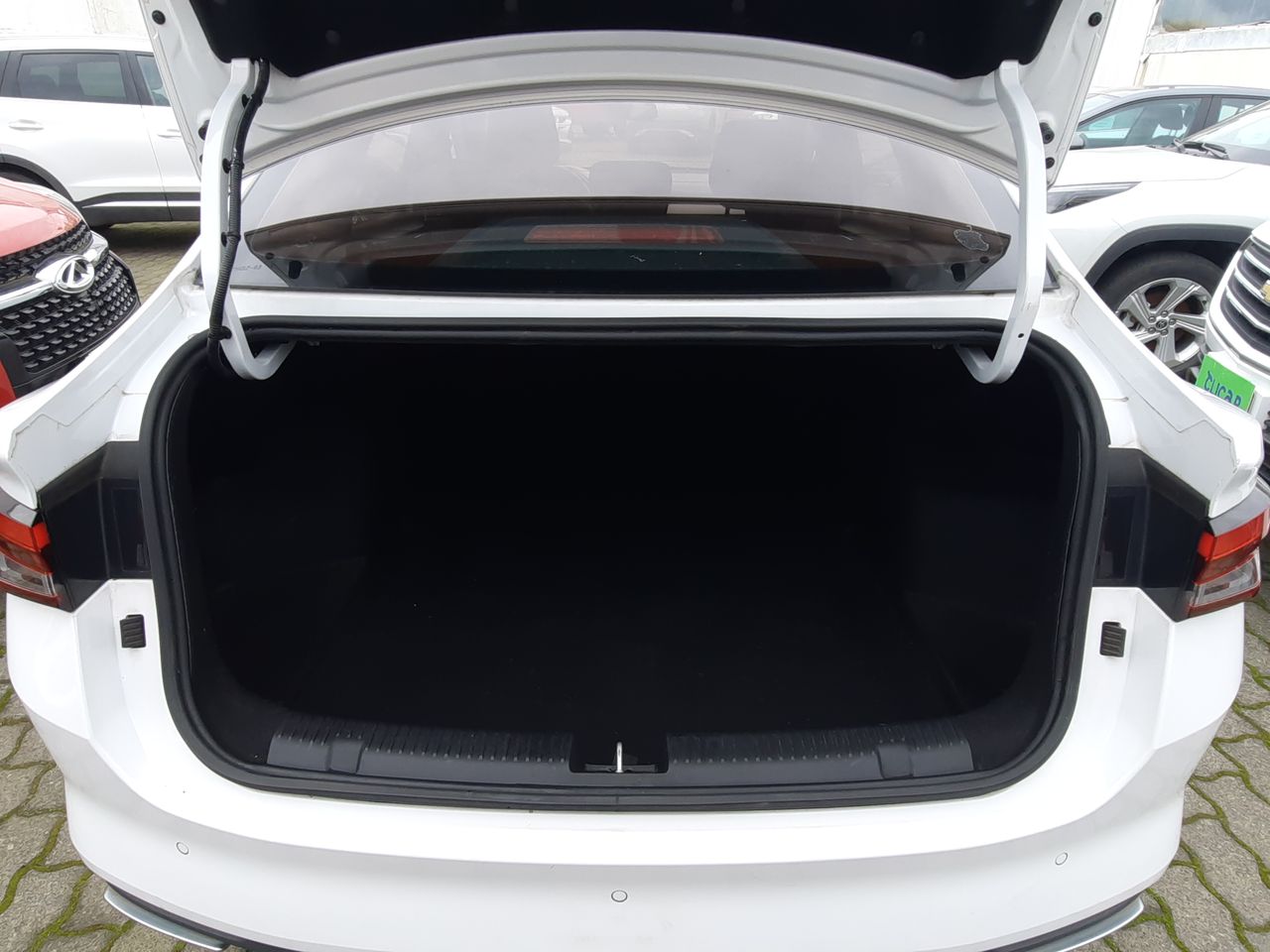 Chevrolet Sail — foto 15 de 29