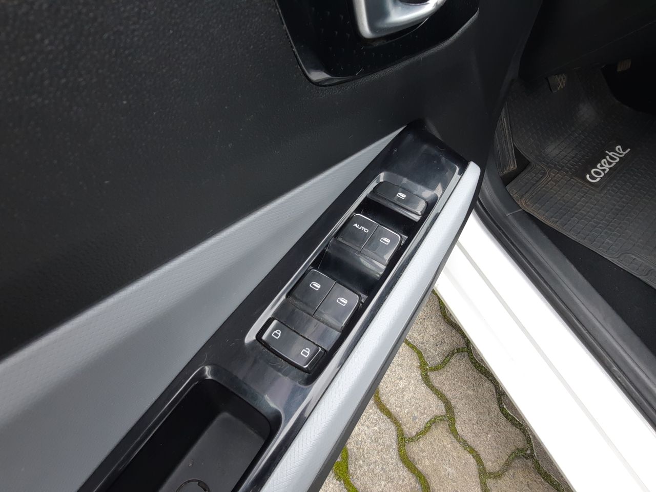 Chevrolet Sail — foto 16 de 29