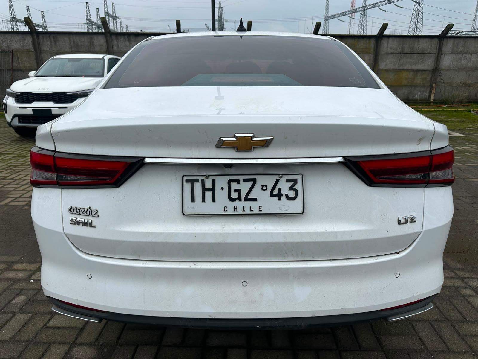 CHEVROLET - 4