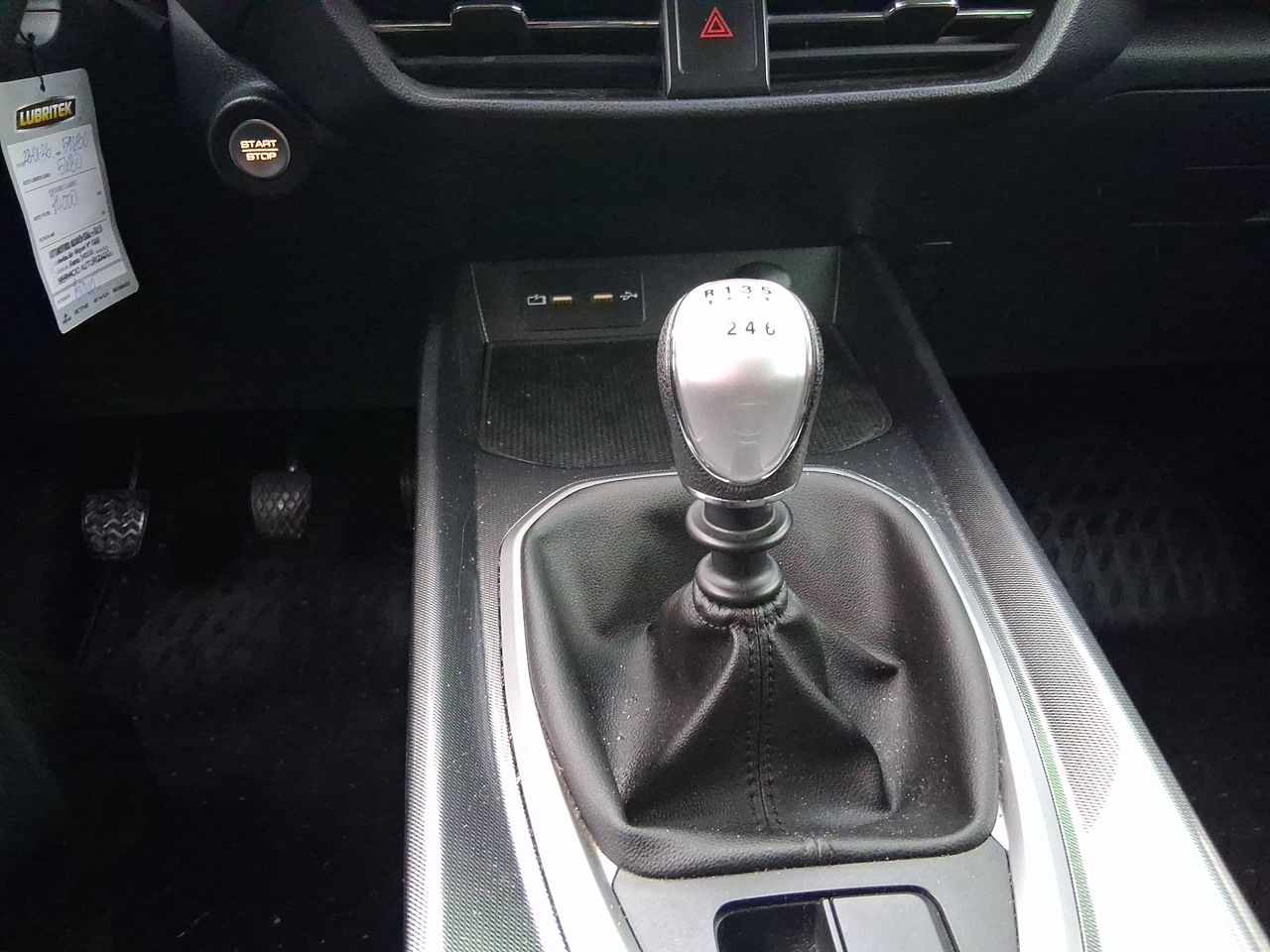 Haval Jolion — foto 24 de 28