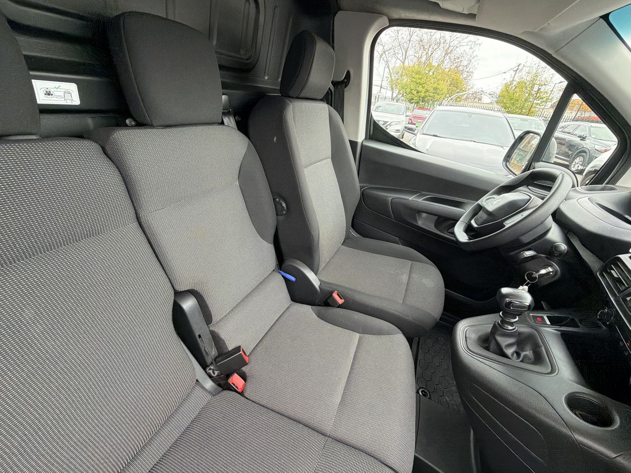PEUGEOT - 6