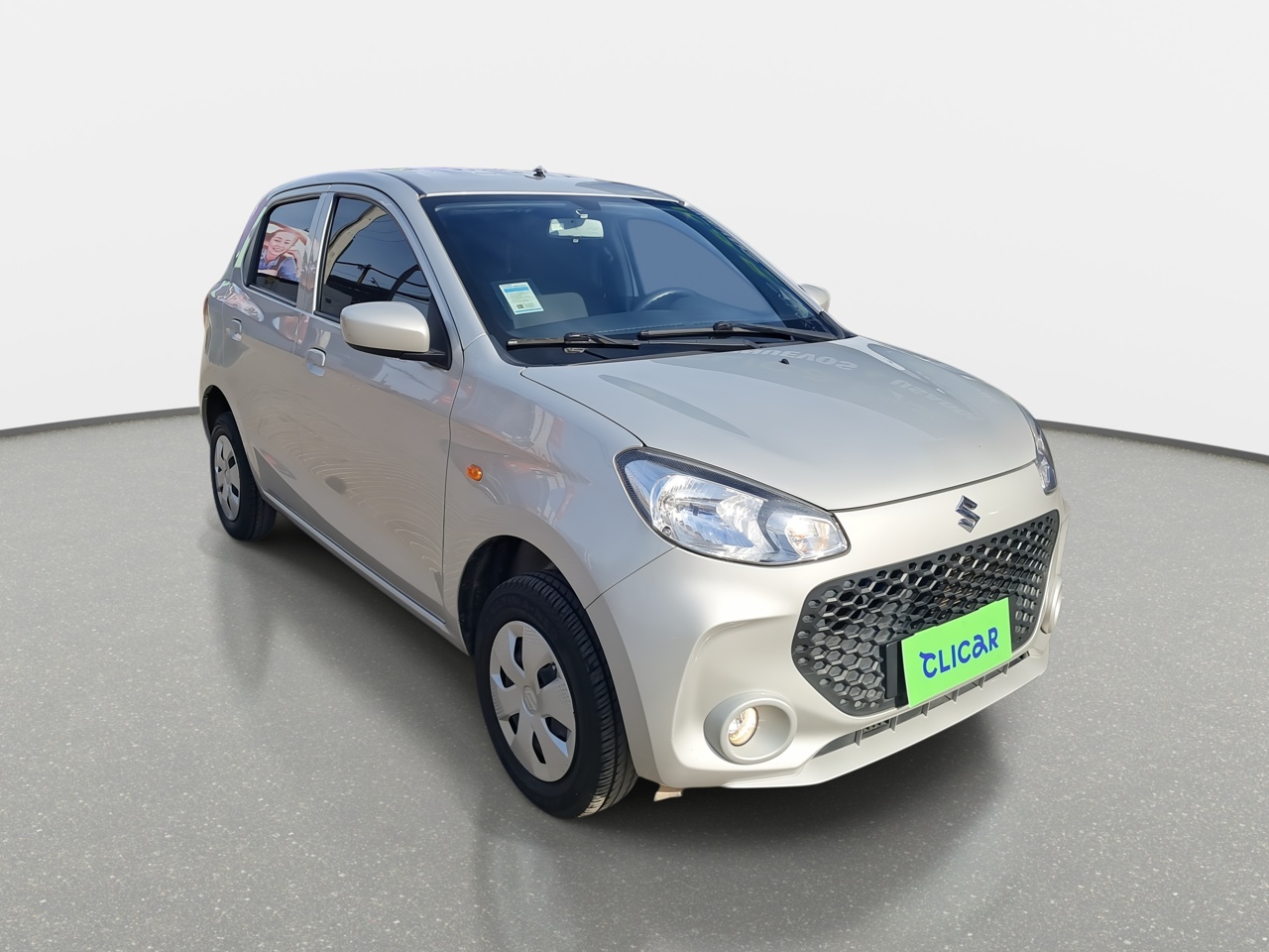 SUZUKI