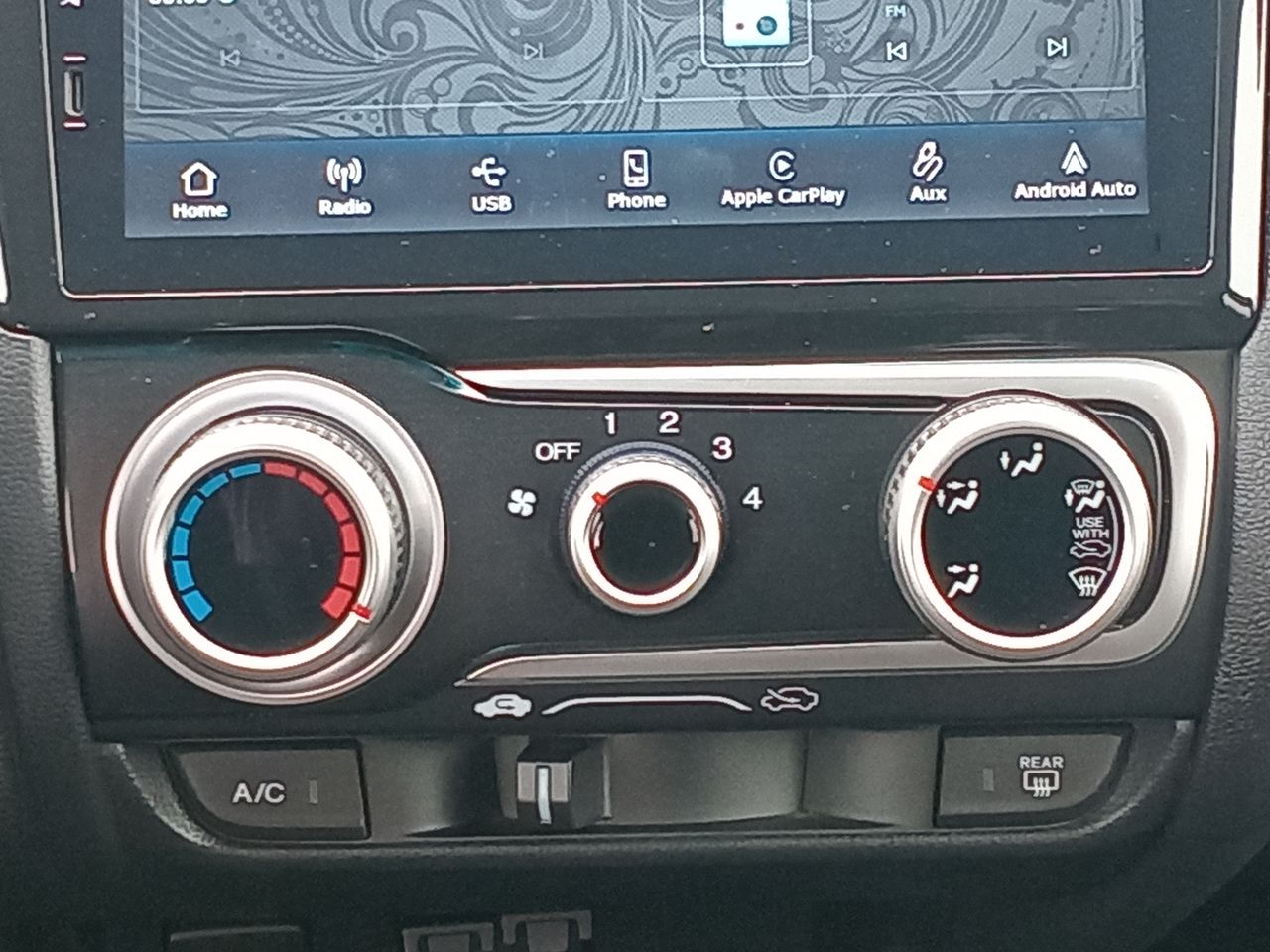 Honda WR-V — foto 22 de 27