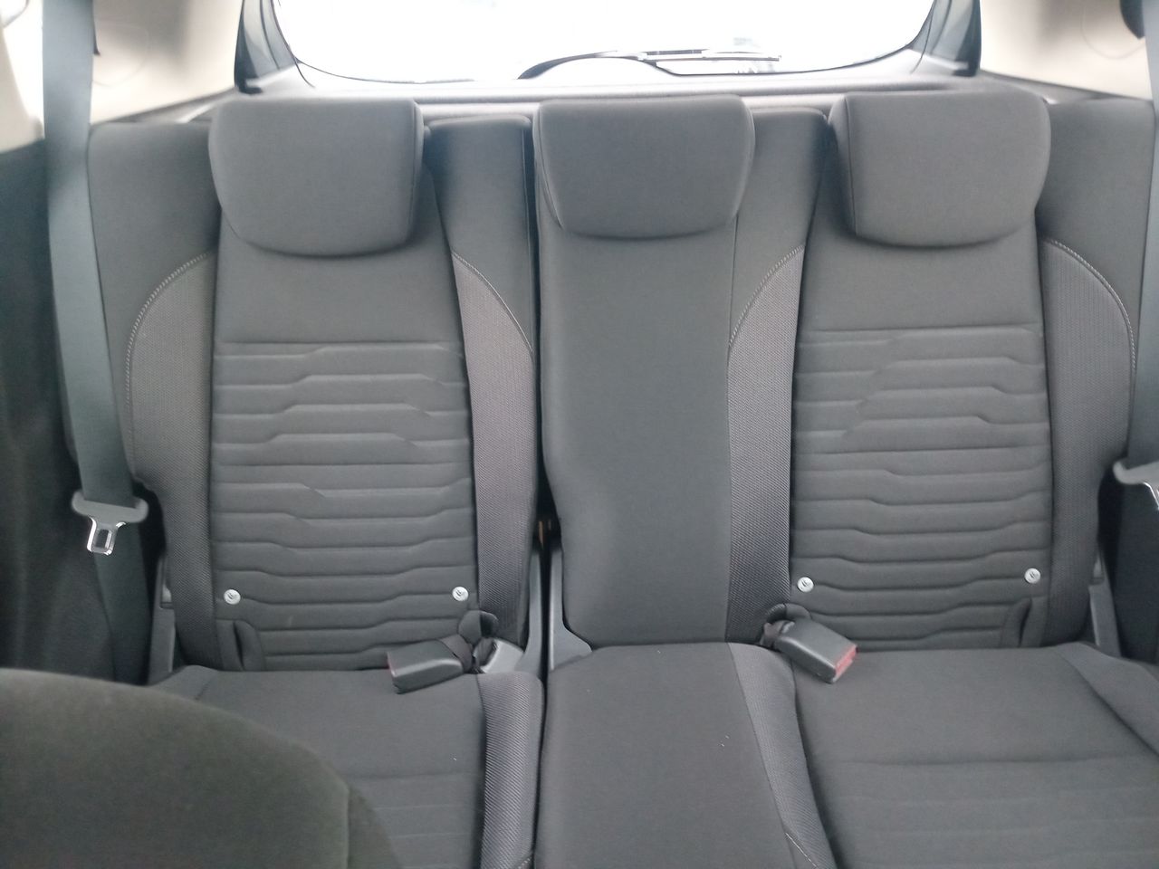 Honda WR-V — foto 26 de 27