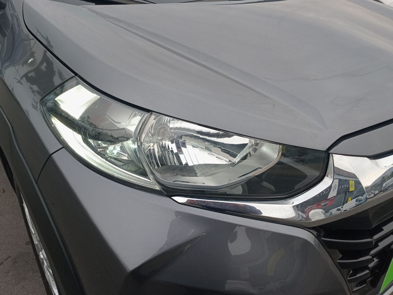 Honda WR-V — foto 10 de 27