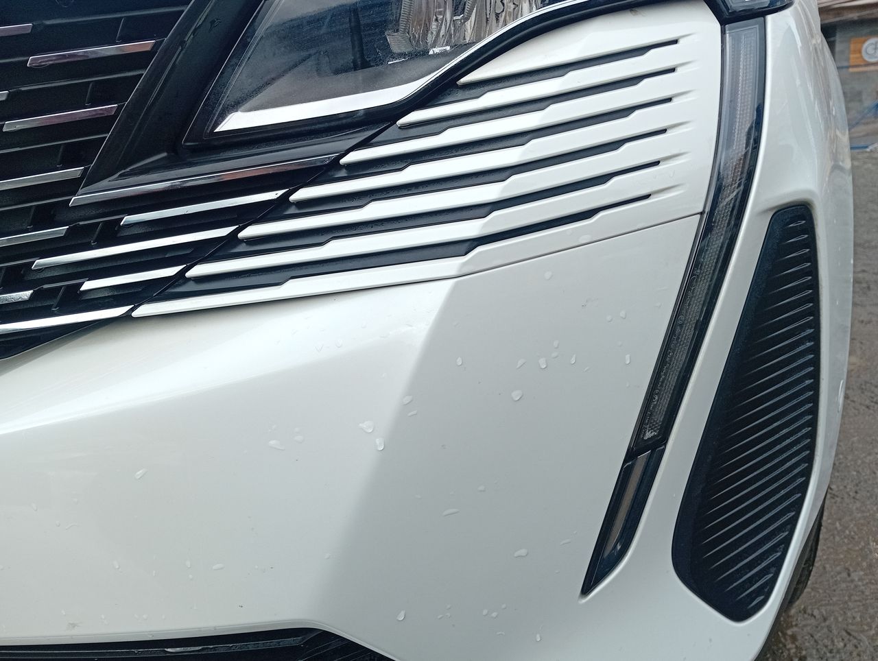 PEUGEOT - 20