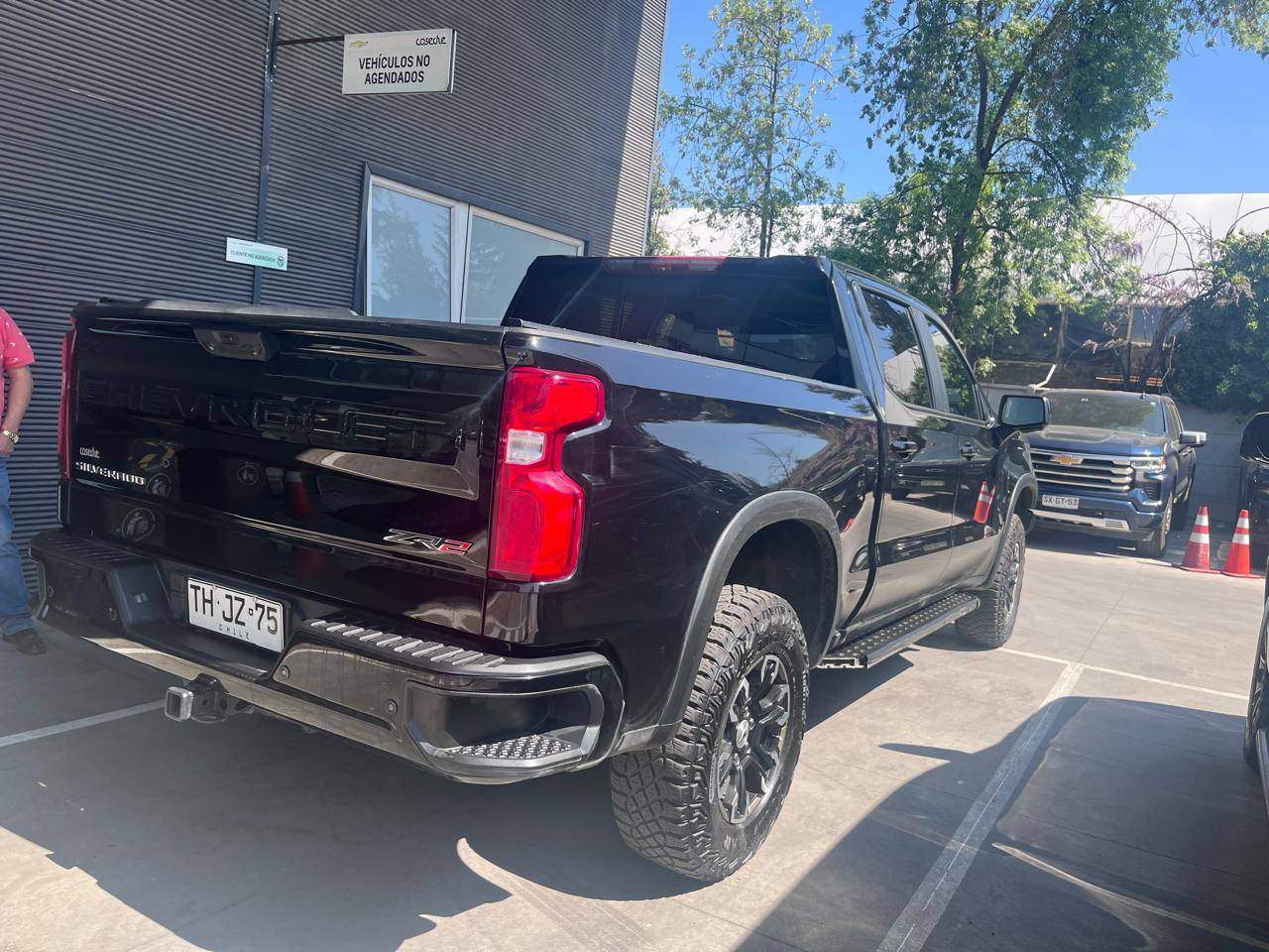 CHEVROLET - 4