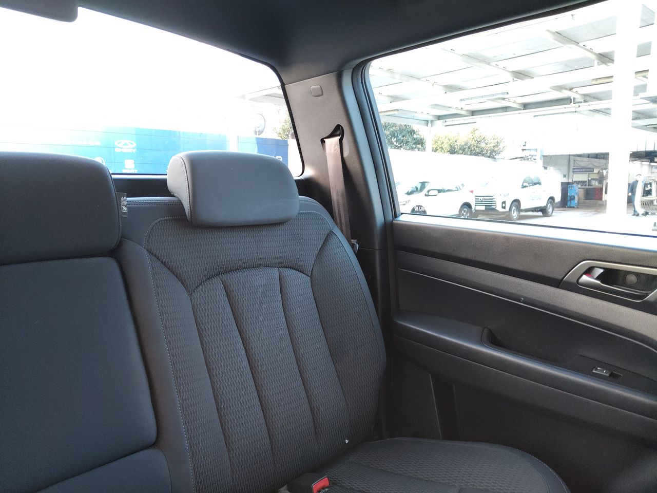 SSANGYONG - 14