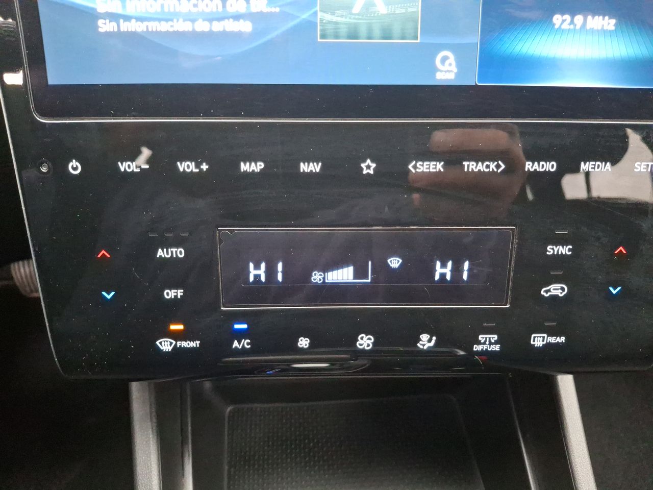 HYUNDAI - 29