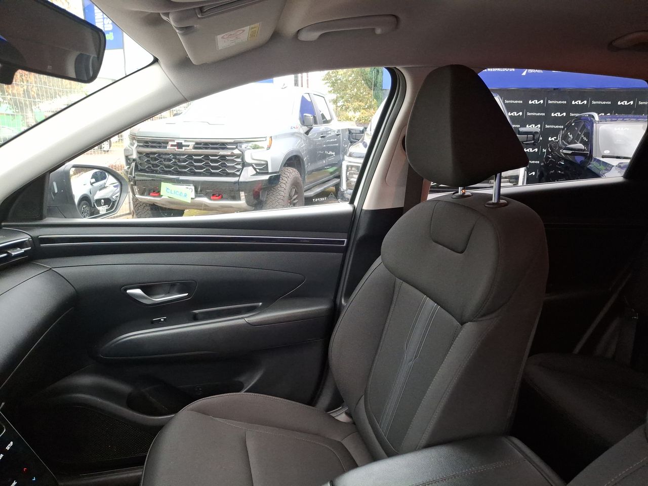 HYUNDAI - 11