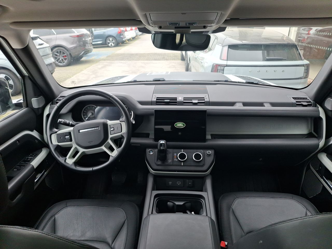 LAND ROVER - 9