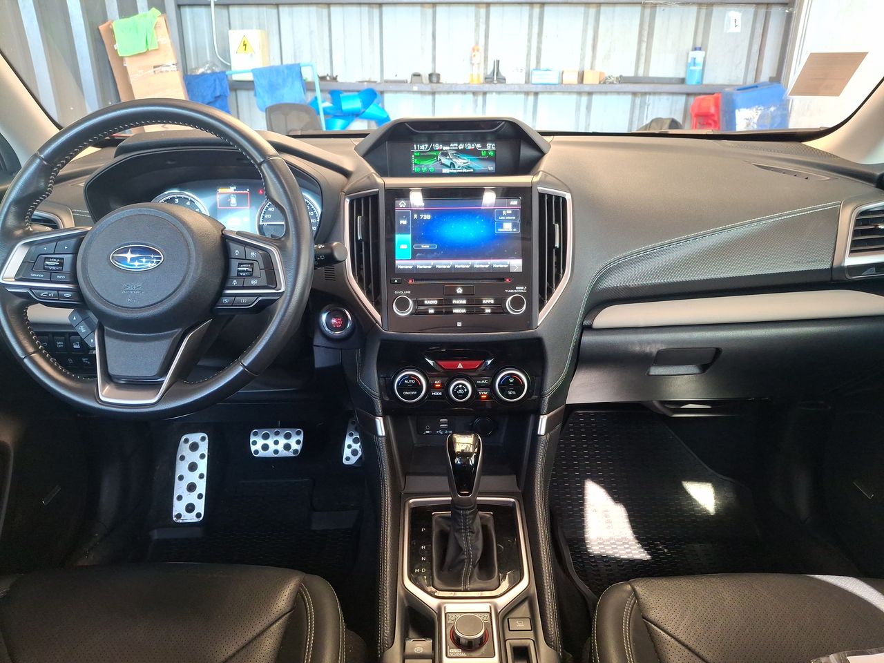 Subaru Forester — foto 33 de 37