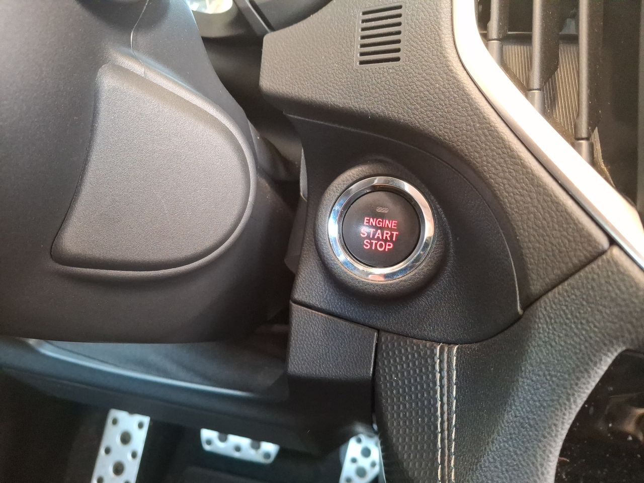 Subaru Forester — foto 37 de 37