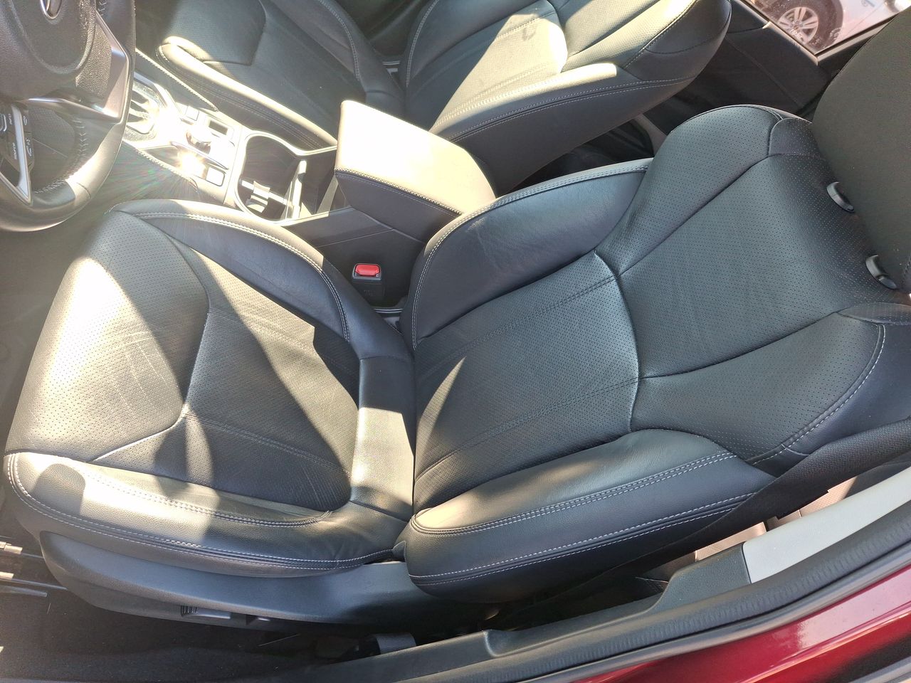 Subaru Forester — foto 25 de 37