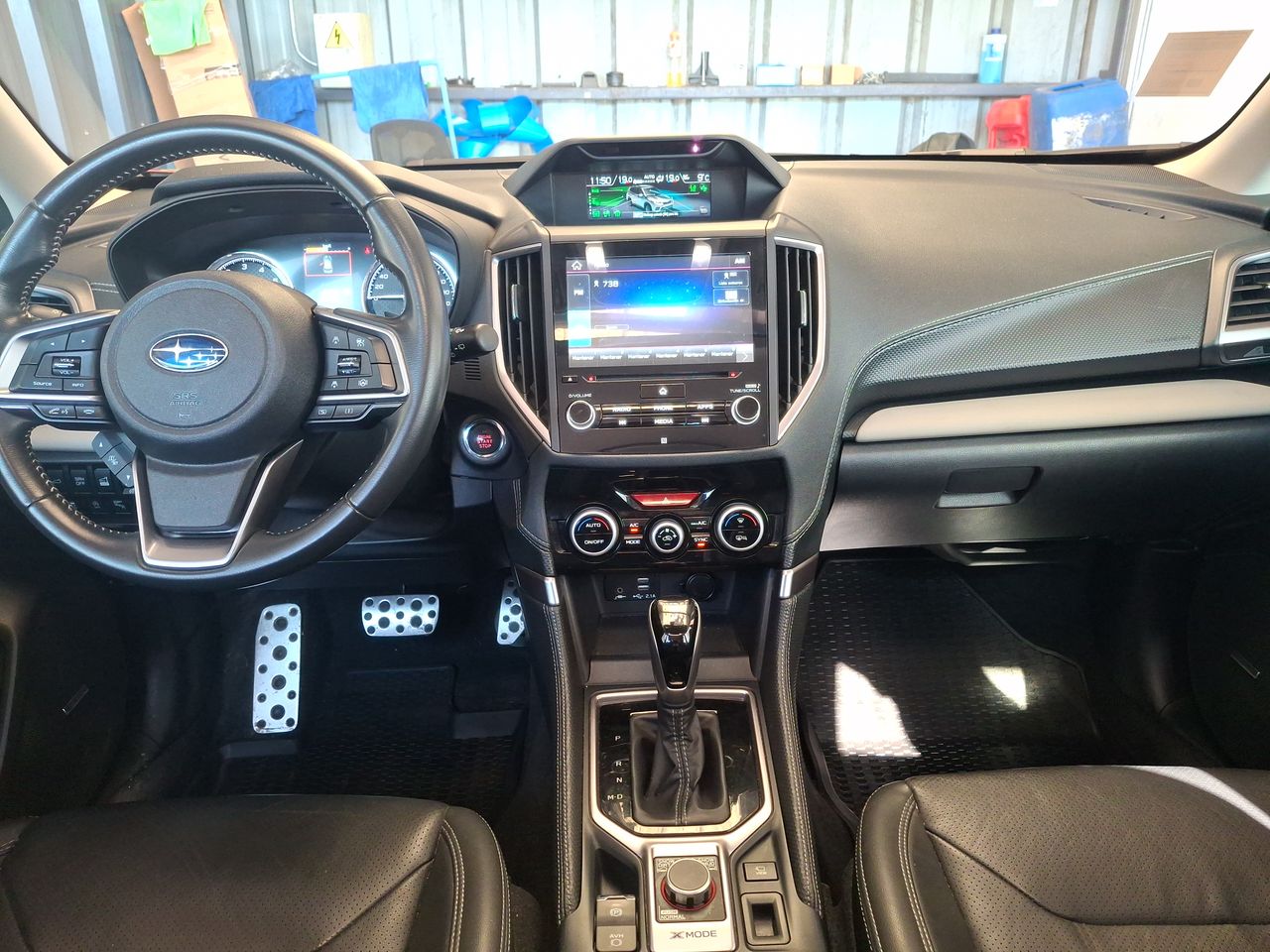 Subaru Forester — foto 10 de 37