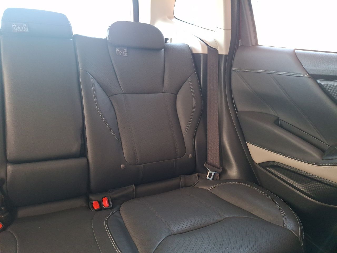 Subaru Forester — foto 15 de 37