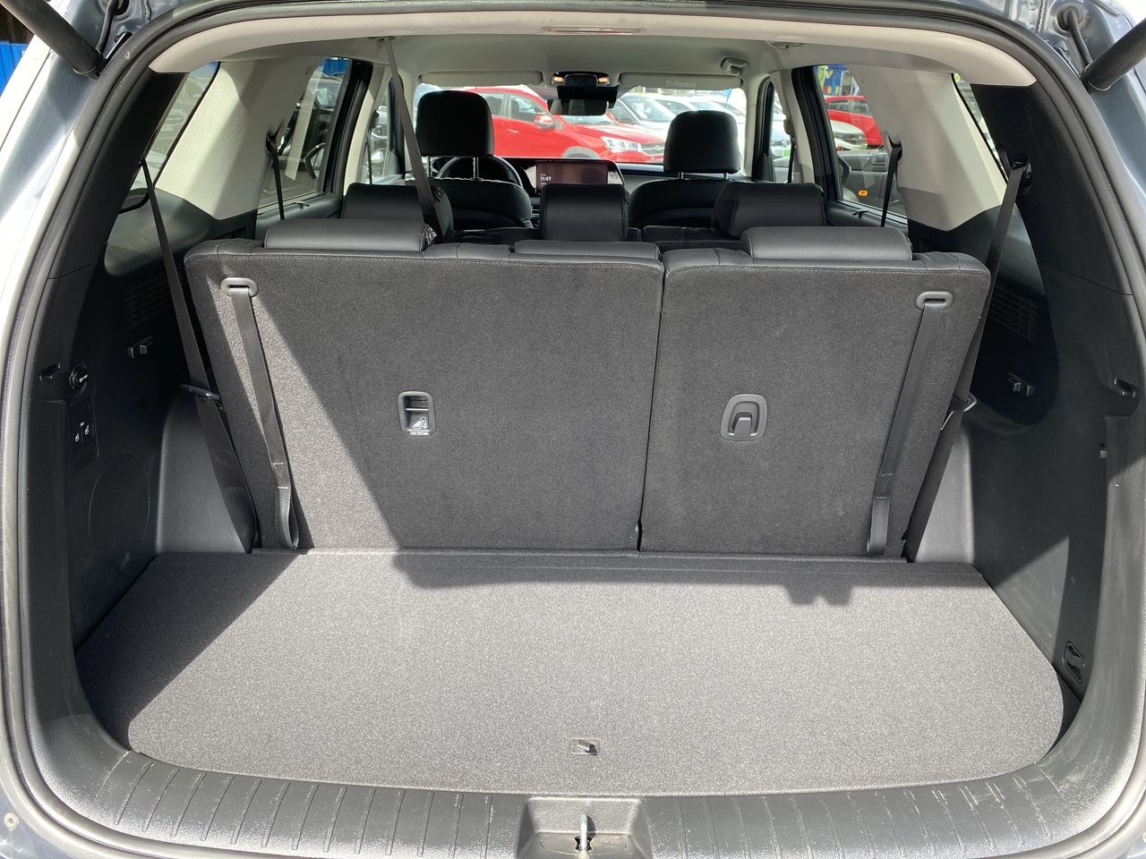 HYUNDAI - 19