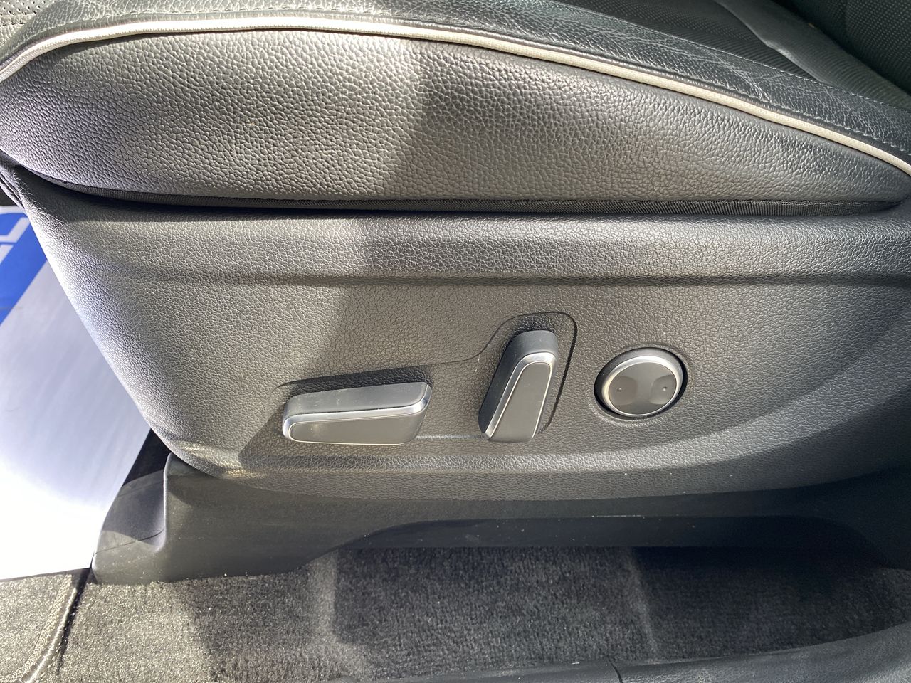 HYUNDAI - 21