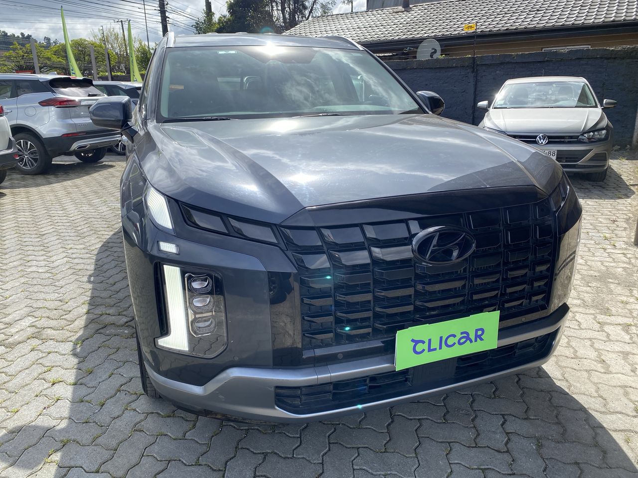 HYUNDAI - 1