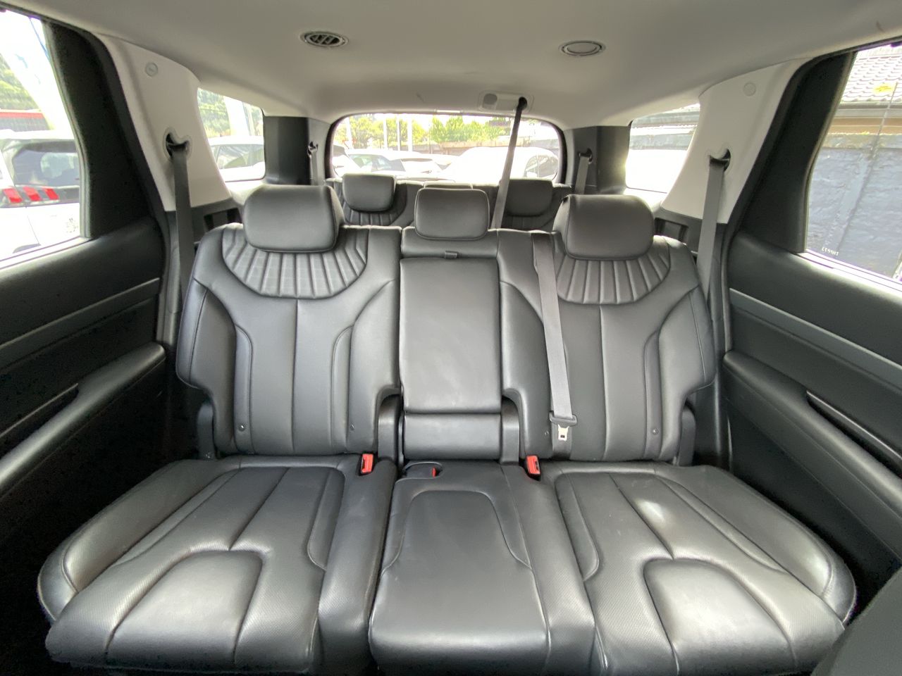 HYUNDAI - 11
