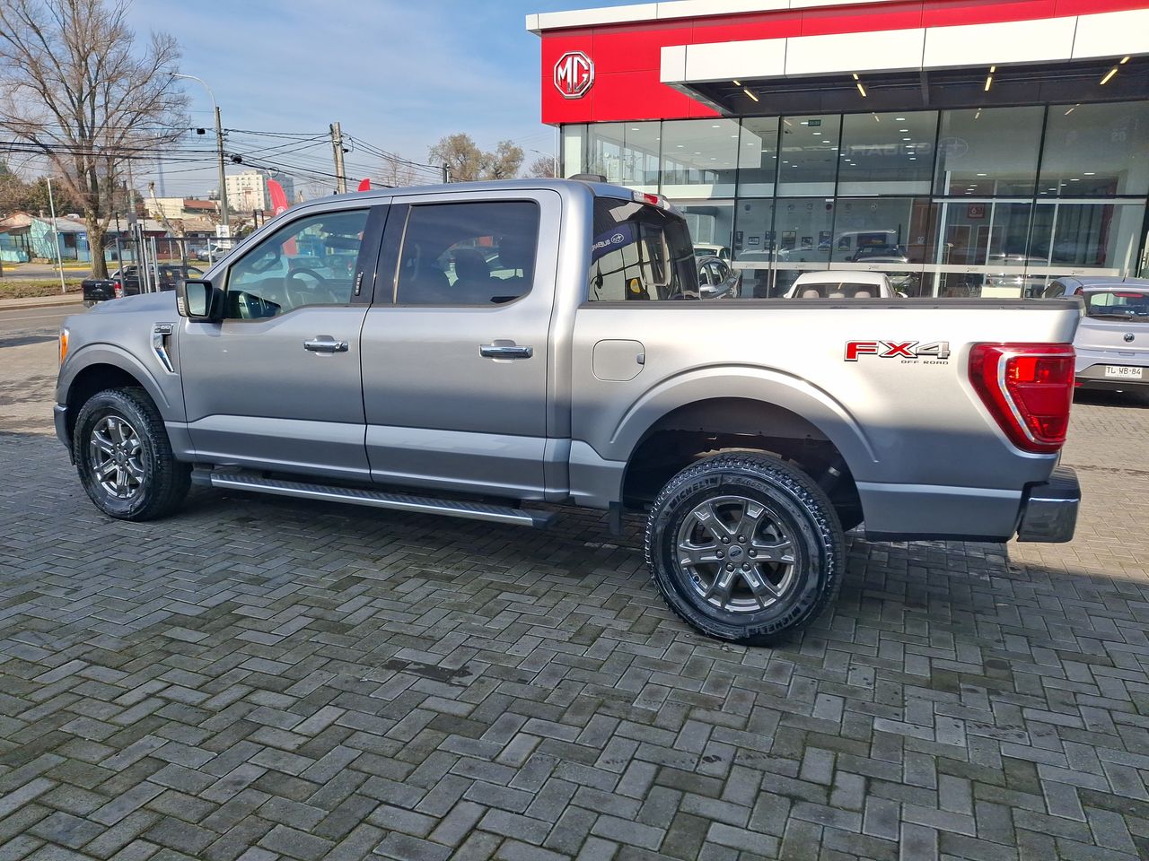 FORD - 4