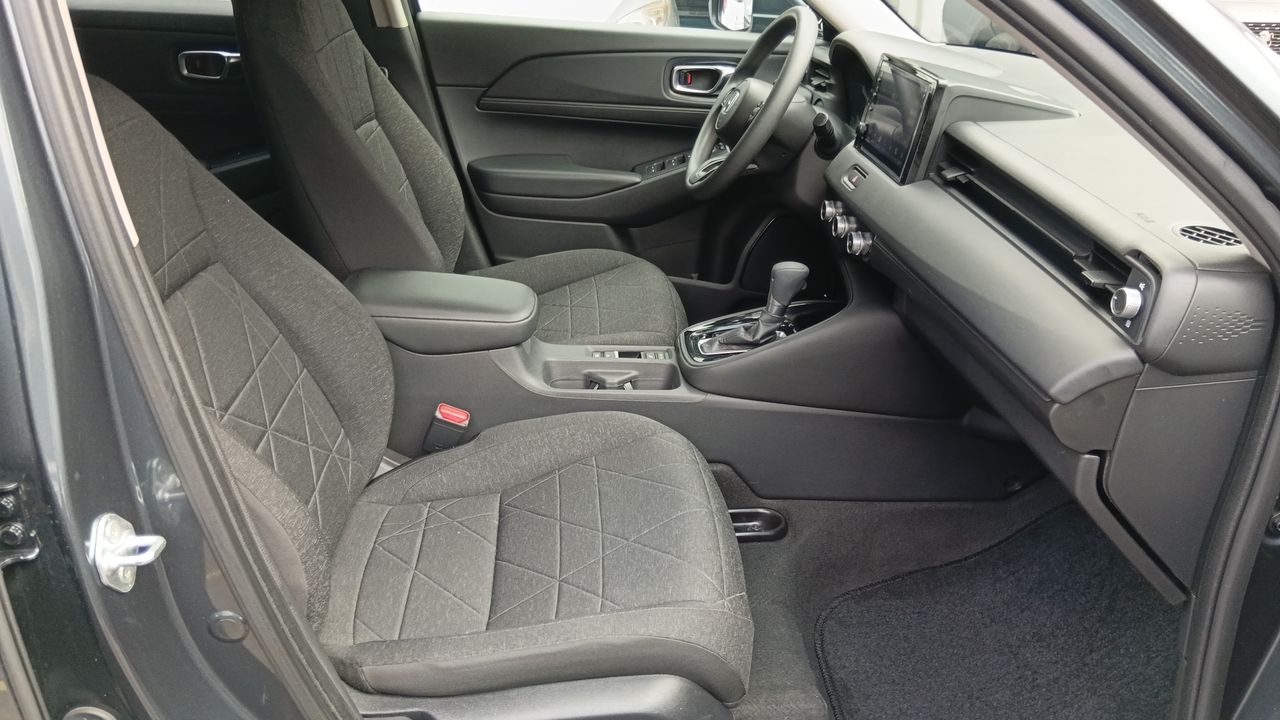 Honda HR-V — foto 13 de 38