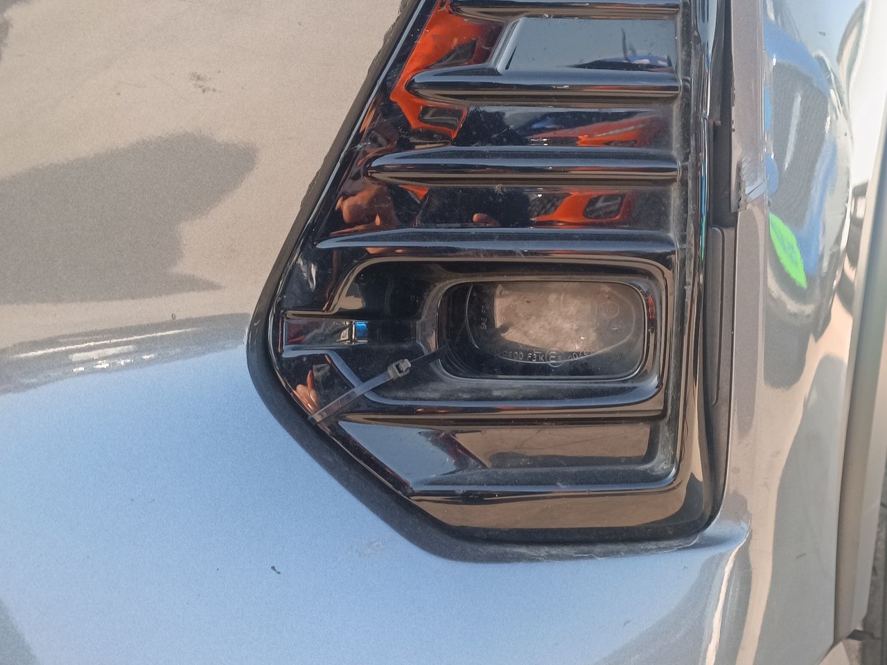 NISSAN - 20