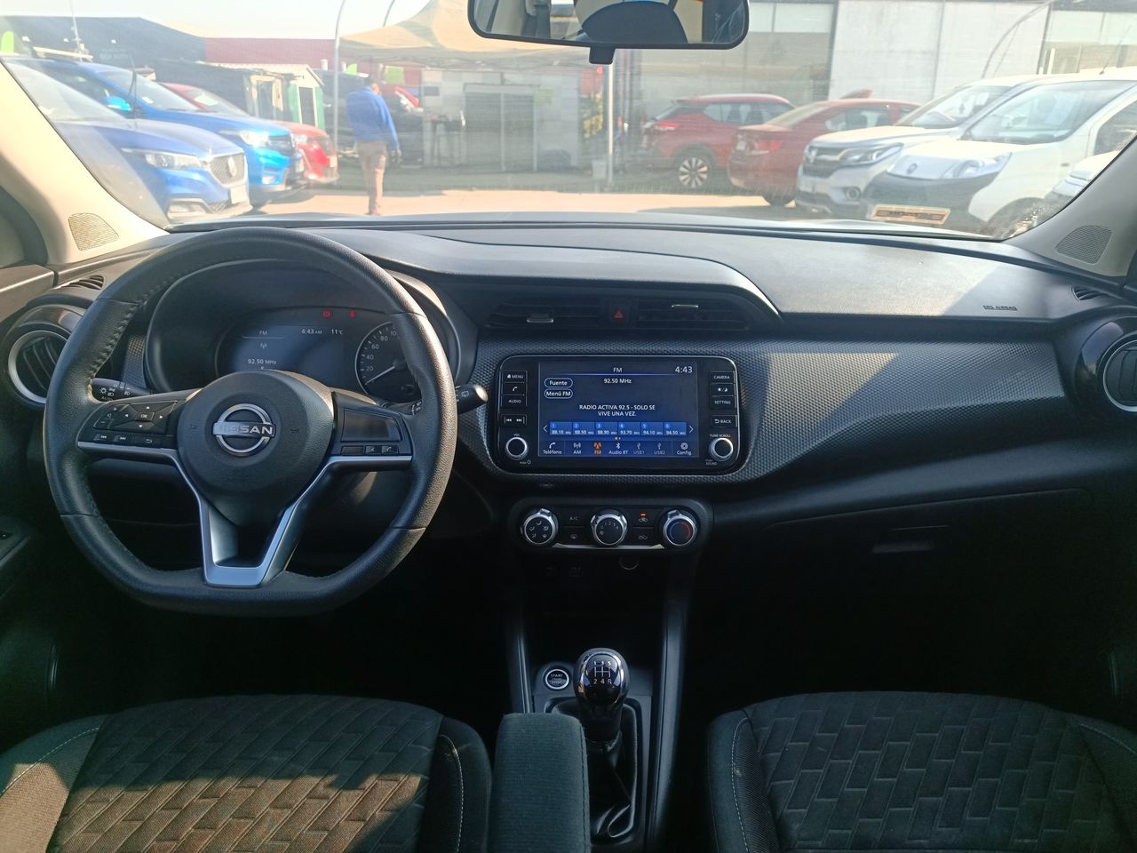 NISSAN - 9