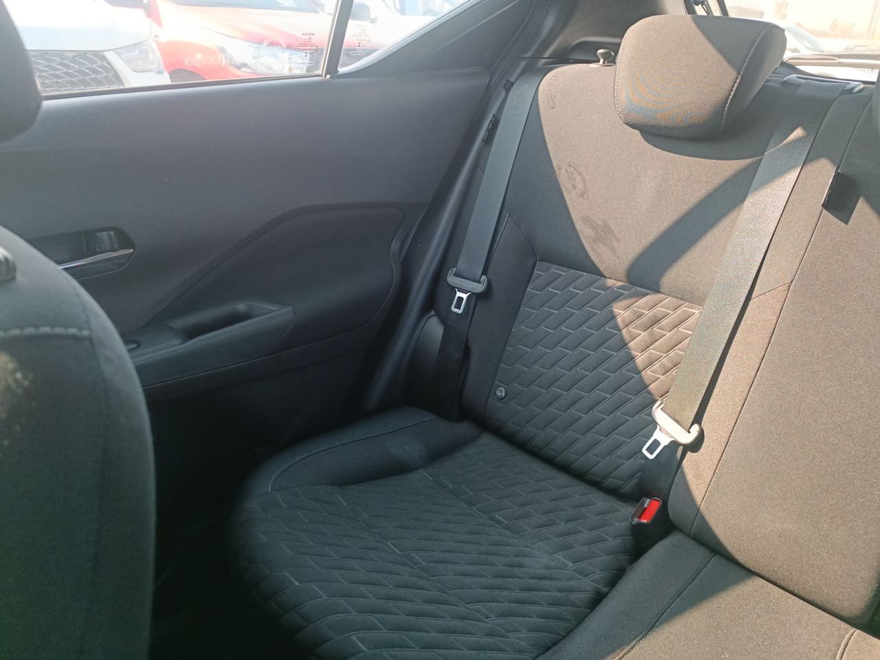 NISSAN - 12