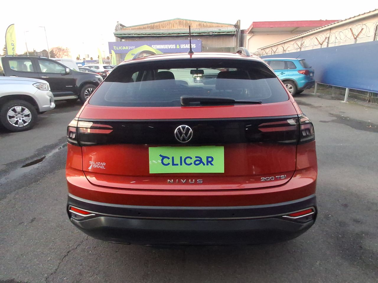 VOLKSWAGEN - 6
